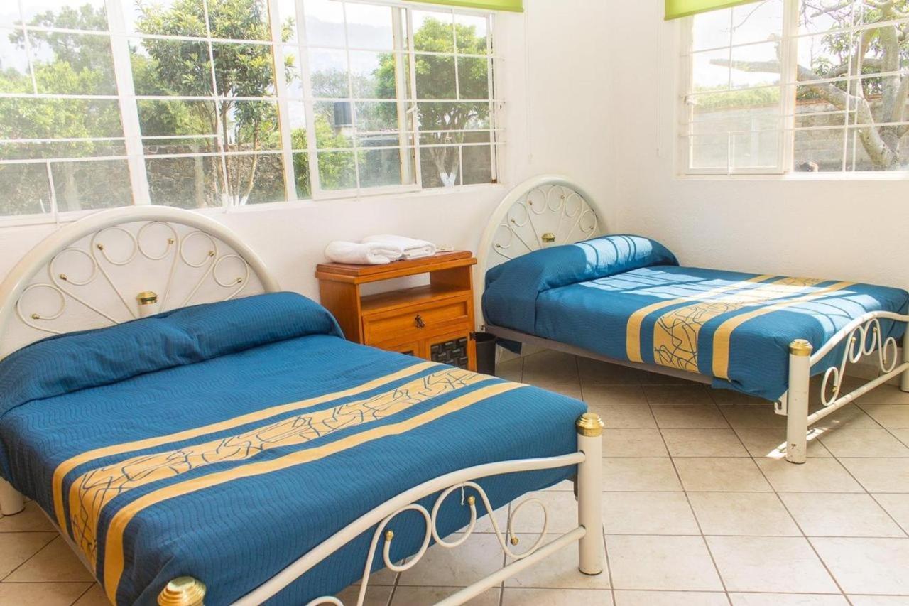 Hostal Villa Quieta 테포츨란 외부 사진