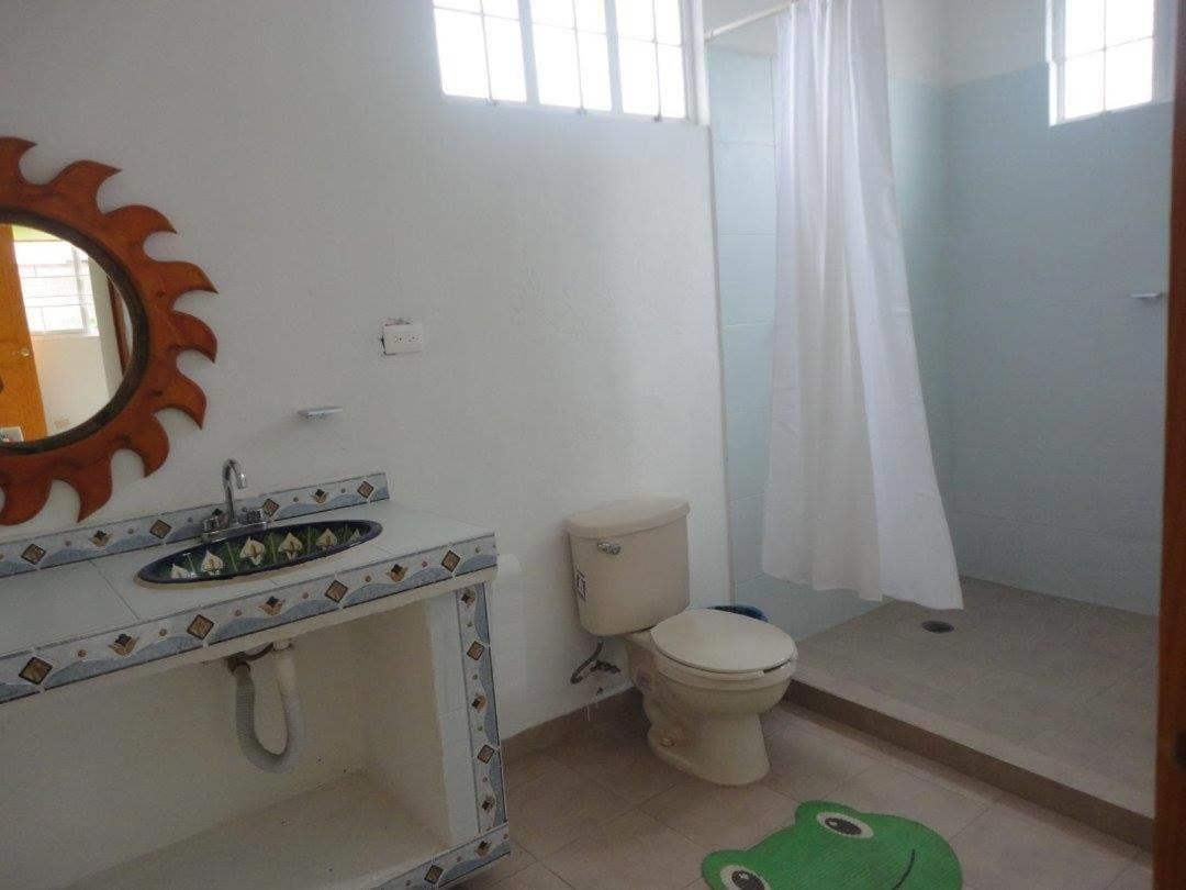 Hostal Villa Quieta 테포츨란 외부 사진